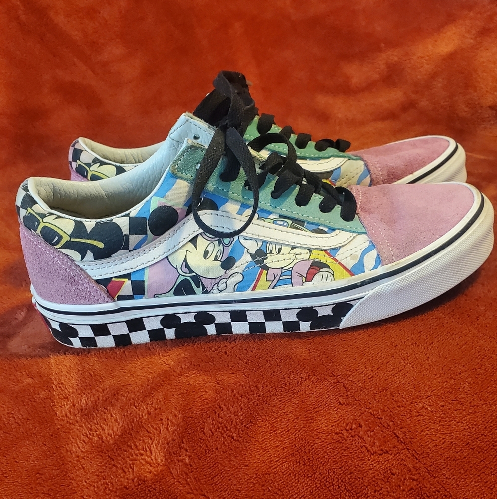 DISNEY MICKEY MOUSE LOW TOP VANS SNEAKERS